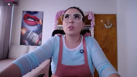 Snapshot of martiniella chatting on 07-15-26, 10:04 Antonella Martini online show from 07-15-26, 10:04