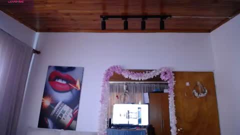 Snapshot of martiniella chatting on 07-19-26, 10:02 Antonella Martini online show from 07-19-26, 10:02