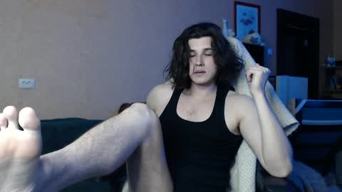 Snapshot of martinlutar420 chatting on 04-25-26, 05:54 Daddy Marty online show from 04-25-26, 05:54