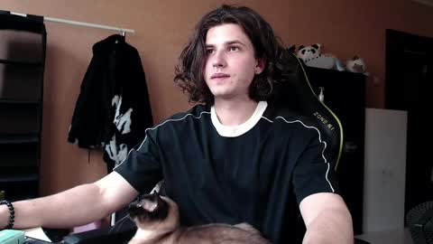 Snapshot of martinlutar420 chatting on 05-11-26, 12:33 Daddy Marty online show from 05-11-26, 12:33