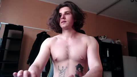 Snapshot of martinlutar420 chatting on 05-11-26, 02:45 Daddy Marty online show from 05-11-26, 02:45