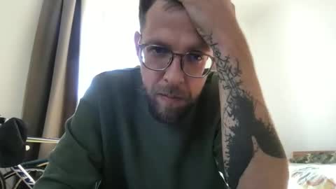 martinmagic467657 online show from 04-30-26, 02:34