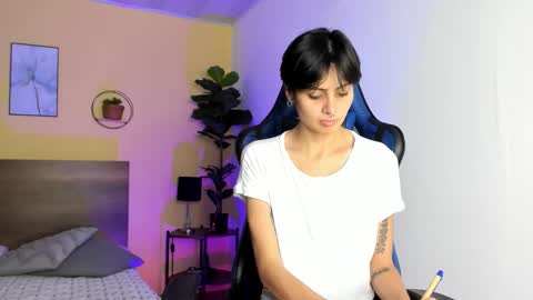 Snapshot of martinnagreco chatting on 12-04-25, 08:17 Martina and Anastasia online show from 12-04-25, 08:17