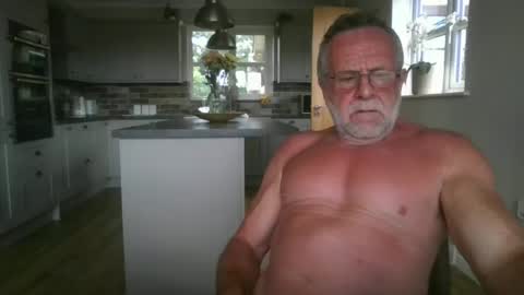martinrgbxxxx online show from 06-29-26, 09:15