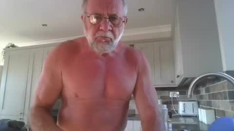 martinrgbxxxx online show from 07-08-26, 09:03