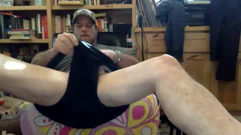 Snapshot of martinstolcris chatting on 02-02-26, 06:17 martinstolcris online show from 02-02-26, 06:17