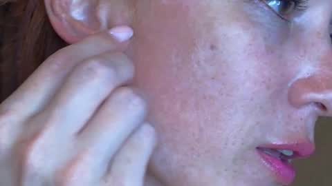 Snapshot of maruroche chatting on 02-16-26, 04:52 Maru Roche online show from 02-16-26, 04:52