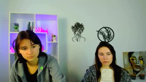 Snapshot of mary_chilli chatting on 02-08-26, 06:39 mary_chilli online show from 02-08-26, 06:39