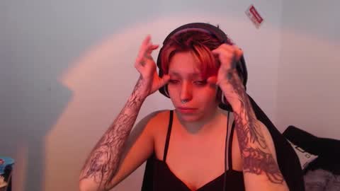 Snapshot of mary_janness chatting on 11-07-25, 06:30 100 online show from 11-07-25, 06:30