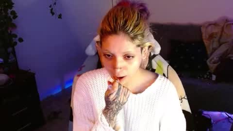                      100   online show from 01-14-26, 08:20