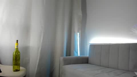 Julia online show from 02-26-25, 06:26