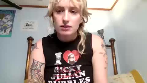 mary_lamb1212 online show from 10-09-25, 11:03