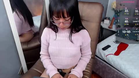 Snapshot of mary_luckaysha chatting on 11-17-25, 06:46 mary_luckaysha online show from 11-17-25, 06:46