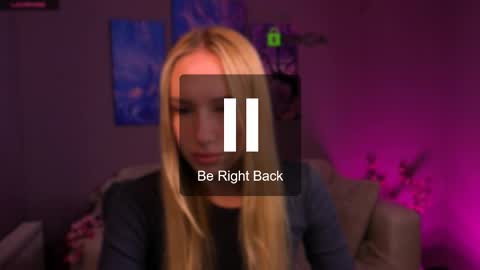 Snapshot of mary_meow_hot chatting on 12-19-25, 02:02 Mary online show from 12-19-25, 02:02