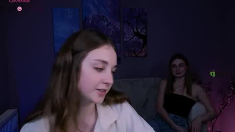 Snapshot of mary_meow_hot chatting on 01-08-26, 08:22 Mary online show from 01-08-26, 08:22