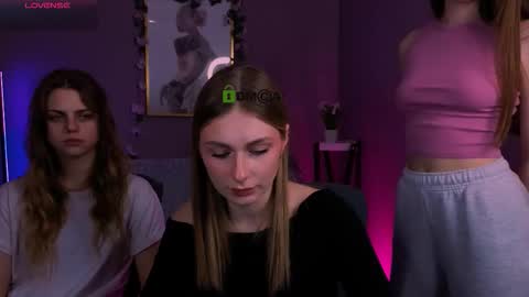 Snapshot of mary_meow_hot chatting on 01-13-26, 10:20 Mary online show from 01-13-26, 10:20