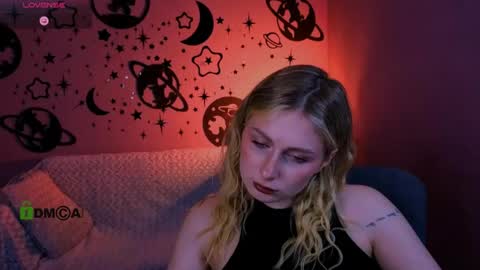 Mary online show from 06-04-26, 07:20