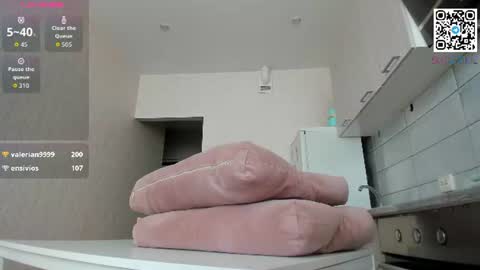 Mary Mey online show from 07-11-26, 11:57