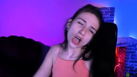 Snapshot of mary_moon__ chatting on 02-04-26, 09:48 mary_moon__ online show from 02-04-26, 09:48