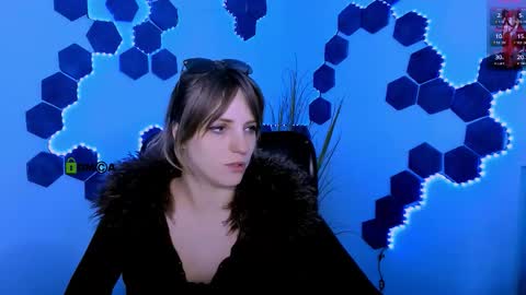 Snapshot of mary_moon__ chatting on 03-06-26, 09:11 mary_moon__ online show from 03-06-26, 09:11