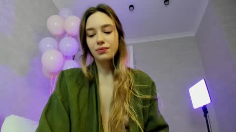 Snapshot of mary_shiota chatting on 04-22-26, 08:17 HelIo Everyone Im MaryWelcome to my room and lets have a good time together with me online show from 04-22-26, 08:17