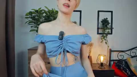 Snapshot of marya_miracle chatting on 07-14-26, 08:14 Mara online show from 07-14-26, 08:14