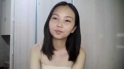 Snapshot of marybellegalaviz chatting on 06-26-26, 12:09 Lily online show from 06-26-26, 12:09