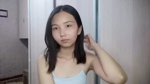 Snapshot of marybellegalaviz chatting on 07-05-26, 01:07 Lily online show from 07-05-26, 01:07