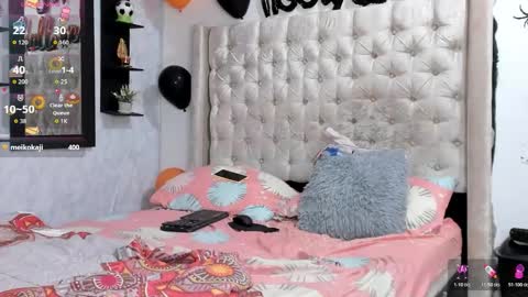 Snapshot of marycurvy chatting on 10-26-25, 08:26 Marycurvy online show from 10-26-25, 08:26