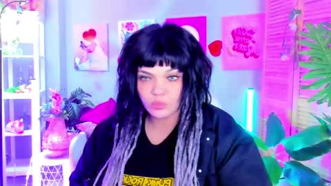 Mary online show from 04-15-26, 11:06