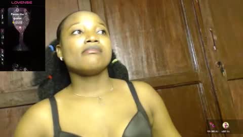 Snapshot of maryjane419 chatting on 09-11-25, 12:49 maryjane online show from 09-11-25, 12:49