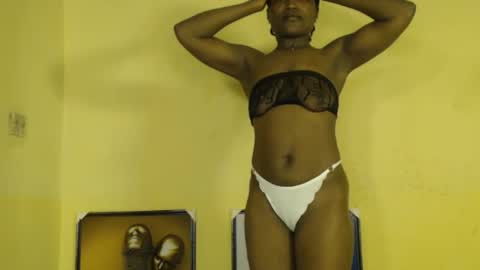 Snapshot of maryjane419 chatting on 11-26-25, 05:19 maryjane online show from 11-26-25, 05:19