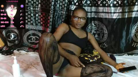 Snapshot of maryjane419 chatting on 04-11-26, 06:56 maryjane online show from 04-11-26, 06:56