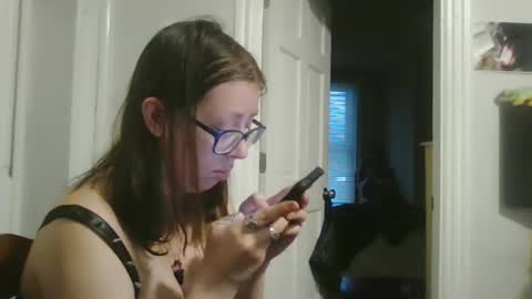 Snapshot of maryjaneflowers chatting on 12-09-24, 01:02 maryjaneflowers online show from 12-09-24, 01:02