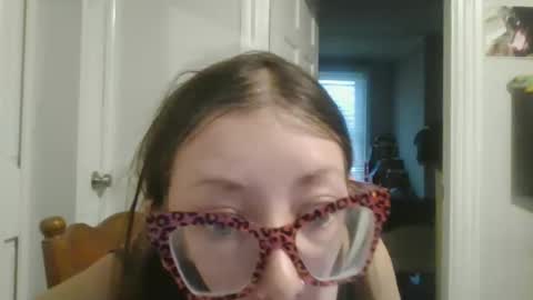 Snapshot of maryjaneflowers chatting on 12-16-24, 02:05 maryjaneflowers online show from 12-16-24, 02:05