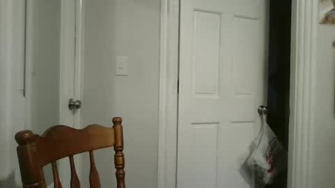 Snapshot of maryjaneflowers chatting on 12-23-24, 12:52 maryjaneflowers online show from 12-23-24, 12:52