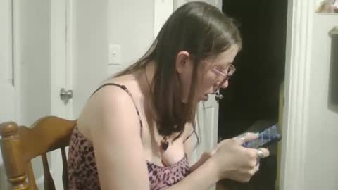 Snapshot of maryjaneflowers chatting on 12-25-24, 03:29 maryjaneflowers online show from 12-25-24, 03:29