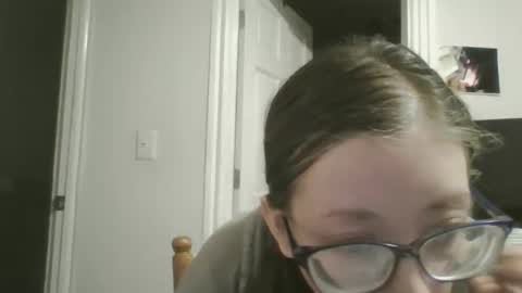 Snapshot of maryjaneflowers chatting on 02-13-26, 03:24 maryjaneflowers online show from 02-13-26, 03:24