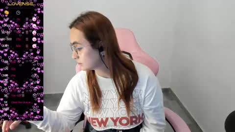 Snapshot of maryluna95 chatting on 03-06-25, 10:58 Dulce Maria online show from 03-06-25, 10:58