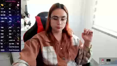 Snapshot of maryluna95 chatting on 09-19-25, 09:48 Dulce Maria online show from 09-19-25, 09:48
