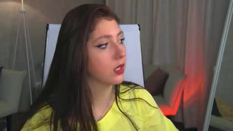 Snapshot of marymillerr chatting on 10-02-25, 09:38 Mary Miller online show from 10-02-25, 09:38