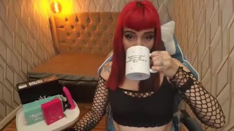 Snapshot of marymorgannn chatting on 04-05-26, 01:25 marymorgannn online show from 04-05-26, 01:25