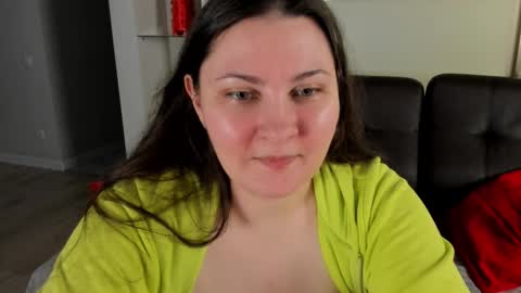 Snapshot of maryswon chatting on 03-11-25, 07:48 Mary online show from 03-11-25, 07:48