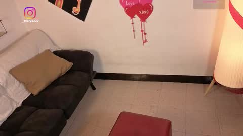 Snapshot of maryybellax chatting on 02-15-26, 11:01 maryybellax online show from 02-15-26, 11:01