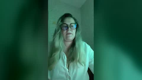 Mary online show from 07-27-26, 06:37