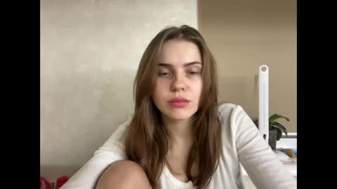 MaryYourr online show from 12-13-25, 09:42