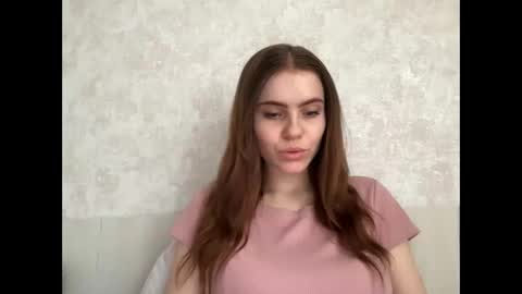 Snapshot of maryyourr chatting on 06-09-26, 08:37 MaryYourr online show from 06-09-26, 08:37