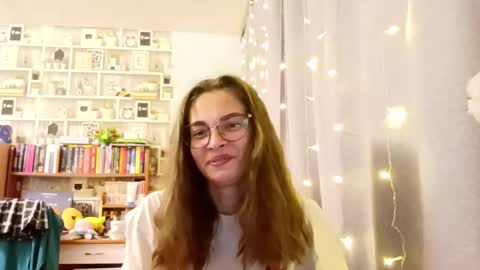 Kelly online show from 03-17-26, 12:08