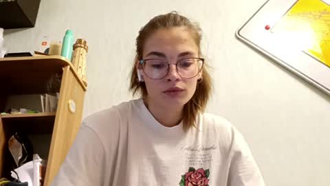 Kelly online show from 03-18-26, 09:12