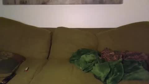 Snapshot of mascslxt2005 chatting on 01-12-26, 01:11 mascslxt2005 online show from 01-12-26, 01:11